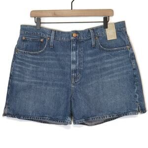 NWOT Madewell Relaxed Mid Length High Rise Cotton Blue Denim Short Size 31